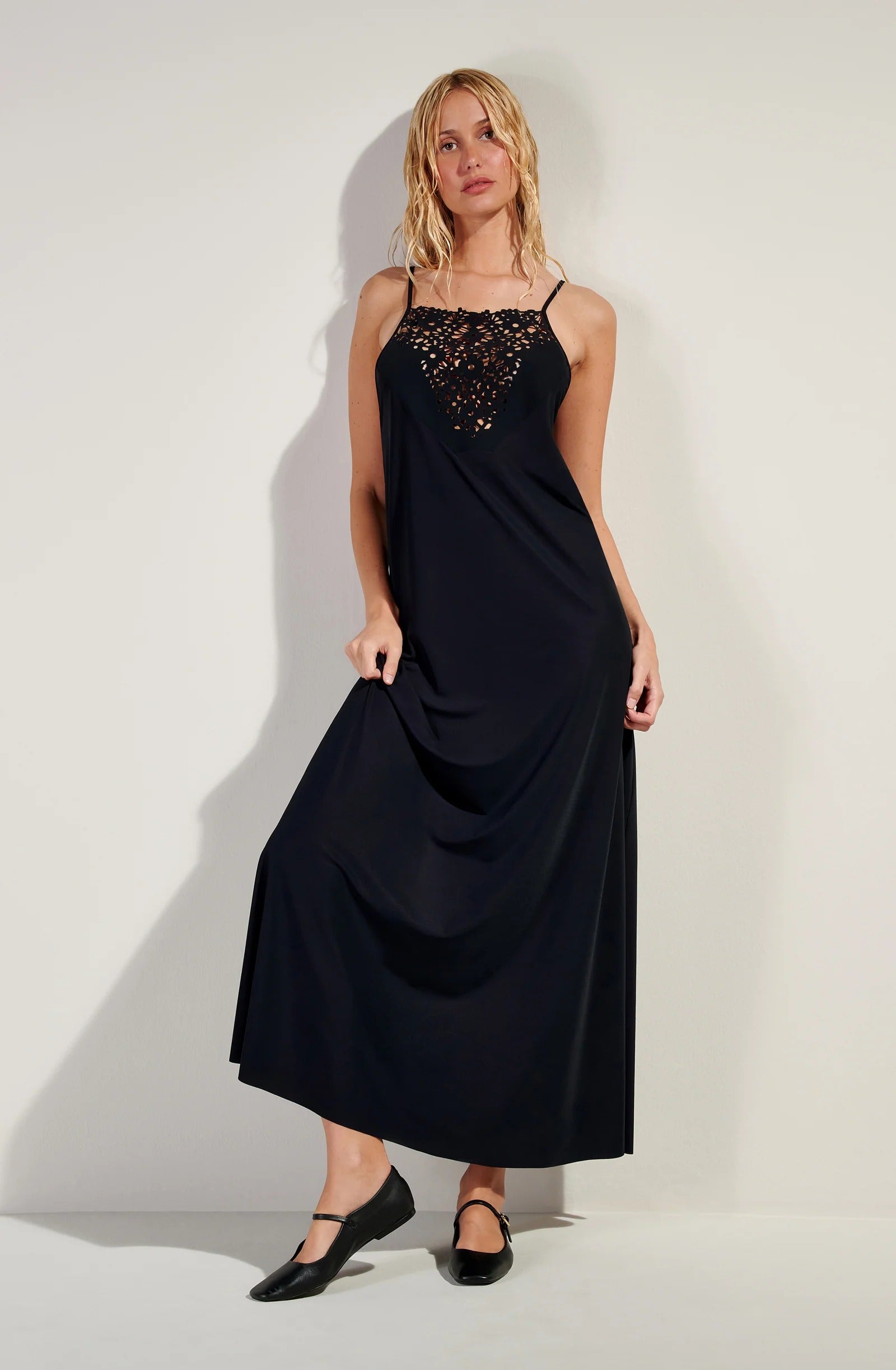 Rosalys - Robe longue évasée noire - Pain de Sucre