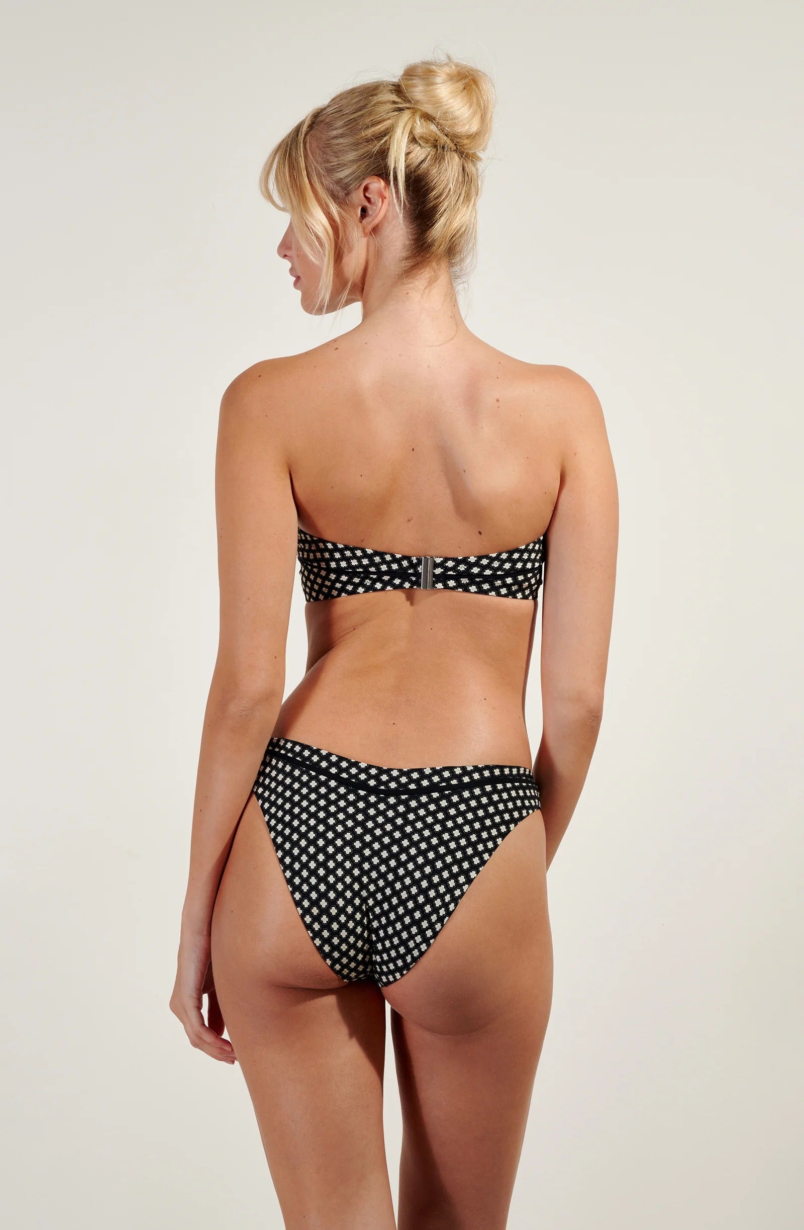 Sorine & Tylia - Maillot de bain 2 pièces triangle imprimé LIBERTY et bas culotte échancré - Pain de Sucre